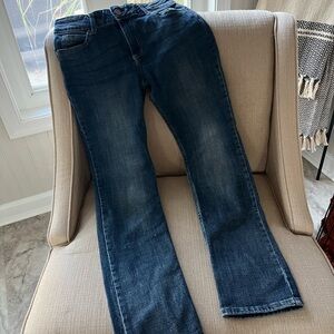 5x32 are Wrangler women's straight leg in MS Wash